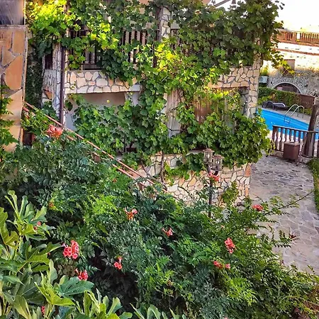 Pecani Perla Del Mar - Coastal Art Residence, Marina Dinevi Etara 1