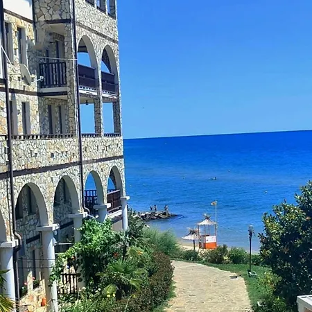 Pecani Perla Del Mar - Coastal Art Residence, Marina Dinevi Etara 1 * سفيتي فلاس