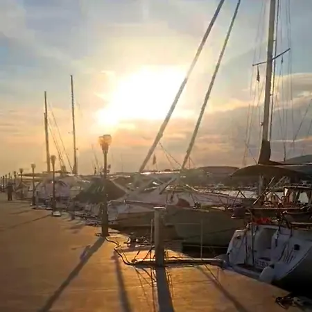 شقة Pecani Perla Del Mar - Coastal Art Residence, Marina Dinevi Etara 1