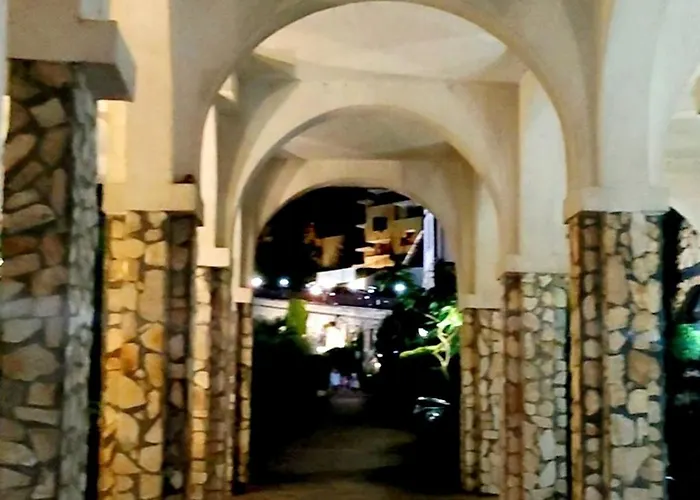 Апартаменты Pecani Perla Del Mar - Coastal Art *