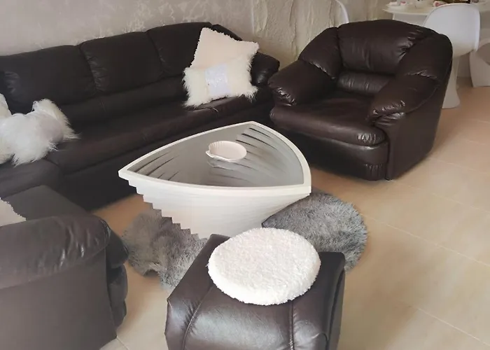 Pecani Perla Del Mar - Coastal Art